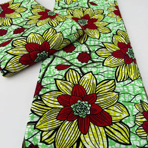 Tela de Algodón con Estampado Africano Multicolor Brillante para Costura de Moda y Producción de Prendas, Mozambique - Product Image 1