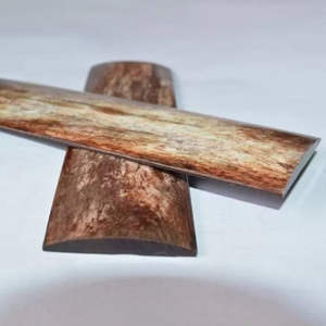 Empuñadura de Hueso Marrón Oscuro Hecha a Mano con Acabado Liso y Pulido para Fabricación Profesional de Cuchillos y Proyectos de Herramientas Artesanales - Product Image 1