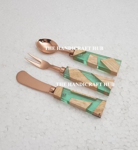 Ensemble de fromage design haut de gamme, ustensiles de cuisine, ensemble de couverts en acier inoxydable, ensemble de fromage avec manche en bois et résine, prix de gros direct usine - Product Image 4