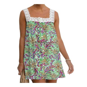 Túnica India con Estampado Floral Bohemio para Mujer, Diseño Bohemio, Prenda de Algodón, Estilo Gitano Hippie, Blusa con Encaje, Ropa de India y Pakistán - Product Image 1