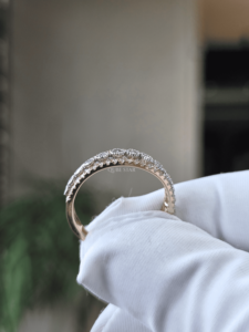 Bague Feuille Ouverte en Diamant de Laboratoire Rond Certifié IGI 0,60 Carat Or 14 carats Halo Milgrain Bijou de Luxe pour Femme - Product Image 3