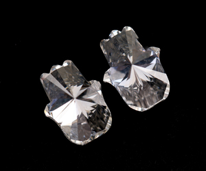 เพชร OM GEMS รุ่นยอดนิยม 3.92 กะรัต CVD/HPHT เพชรเลี้ยงในห้องปฏิบัติการ รูปทรงฮัมซาแบบสั่งทำพิเศษ คุณภาพ VVS-VS เจาะด้วยเลเซอร์ เพชรคู่สำหรับทำเครื่องประดับ - Product Image 4