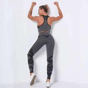 Conjunto de Yoga de 2 Piezas para Mujer, MOQ Bajo, Ropa Deportiva Ajustada de Alta Calidad, Disponible a un Precio Razonable - Product Image 3