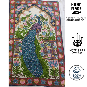 Tapiz Artesanal de Lujo para Pared, 5 Pies x 3 Pies, Bordado a Mano con Diseño de Pavo Real, Textil Sostenible, Decoración Boho para Hogar, Hotel u Oficina - Product Image 2