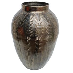 Elegante Florero Moderno de Aluminio - Base Antideslizante Hecha a Mano, Ligera y Duradera, de Alta Calidad para Bodas, Cumpleaños, Hogar y Oficina - Product Image 1