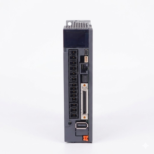MR-J4-60A เซอร์โวมอเตอร์ AC กำลัง 0.6 กิโลวัตต์ สำหรับควบคุมการเคลื่อนที่ในงานอุตสาหกรรม - Product Image 1