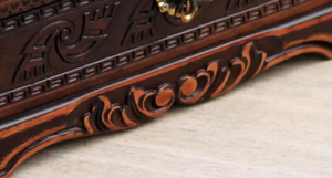 Coffret à trésors en bois sculpté de style vintage avec loquet en métal antique, boîte de rangement artisanale pour la décoration de la maison - Product Image 6