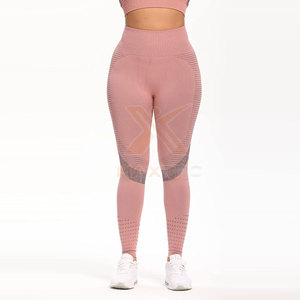 Ensemble de yoga pour femmes de haute qualité, marque privée, couleur et taille personnalisées, respirant, en spandex/polyester, prix bas - Product Image 3