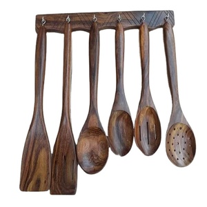 Juego de utensilios de cocina de madera artesanal con soporte de pared, 7 piezas, juego de espátulas y cucharas de madera de Sheesham, antiadherente - Product Image 1
