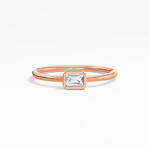 Bague de fiançailles solitaire classique en moissanite taille émeraude 0,16 carat en argent sterling 925 plaqué rhodium pour les acheteurs en gros - Product Image 6