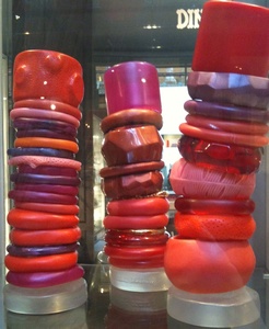 Bracelets en résine faits à la main, impression numérique, teinture unie, accessoires de mode haut de gamme pour femmes, qualité d'exportation en gros - Product Image 1