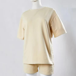 Conjunto de Camiseta y Pantalones Cortos para Mujer, Cómodo, Tela de Alta Calidad, Ideal para Ropa Casual y Deportiva, Conjuntos de Camisetas y Pantalones Cortos de Algodón - Product Image 2