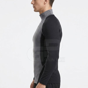 Maillot de compression Active Fit pour le football, conçu pour l'entraînement au football, les exercices en salle de sport et les activités sportives en plein air. - Product Image 6