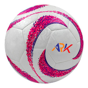 Ballon hybride au design durable, matériau de haute qualité, surface à forte adhérence, idéal pour les entraînements et les matchs. - Product Image 2