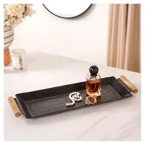 Bandeja de Servicio Metálica Exclusiva, Elegante Plato para Servir Aperitivos y Bebidas para Eventos de Aniversario y Funciones Corporativas - Product Image 5