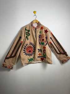 Abrigo de Invierno para Mujer con Símbolos Místicos, Prenda Única y Elegante, Chaqueta Bordada Estilo Boho Chic, Hermosamente Hecha a Mano - Product Image 6