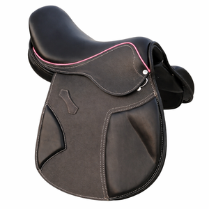 Silla de Montar Inglesa Artesanal y Resistente para Doma, de Cuero Negro con Asiento Cómodo y Costuras en Contraste - Product Image 5