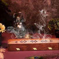 Support à encens en bois Santarms fait main avec incrustation d'éléphant en laiton et couvercle attrape-cendres pour la maison, le temple, le bureau