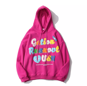 Sudaderas con capucha para hombre con logotipos en relieve y marca discreta para un aspecto premium sin el alto costo que va con ello. - Product Image 2