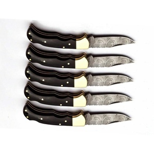 Couteau de survie industriel et de camping à lame fixe en damas forgé à la main, pointe tombante, avec manche en corne, OEM ODM - Product Image 6
