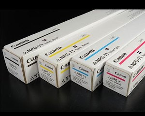 Ensemble de cartouches de toner CMYK NPG-71 d'origine authentique - Product Image 6