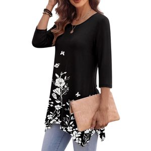 Camisas Boho Negras Personalizadas con Estampado Floral, Dobladillo Puntiagudo, Manga Tres Cuartos, Túnicas Ultra Suaves y Cómodas - Product Image 3
