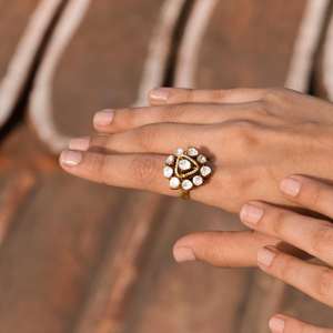 Anillo de racimo de diamantes Polki Moon Petals creado en plata de ley Gajaah 925 para mujeres, estilo tradicional y étnico. - Product Image 1