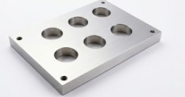 บล็อกแมนิโฟลด์ไฮดรอลิกอะลูมิเนียมกลึงด้วยเครื่อง CNC ความแม่นยำสูง พร้อมเกลียวหลายช่อง - Product Image 3