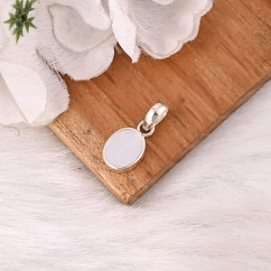 Colgante de plata de ley 925 maciza con piedra preciosa de nácar, colgante hecho a mano, colgante de plata de diseño, regalo de aniversario. - Product Image 4