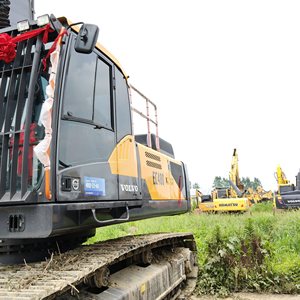 Excavadora Hidráulica <span class=keywords><strong>Volvo</strong></span> EC480 Usada, de 48 Toneladas, sobre Orugas, para Construcción y Movimiento de Tierras - Product Image 5