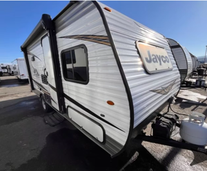 Camping-cars d'occasion abordables 2025 Jayco Jay Flight 174BHSL 2020 – Remorques de voyage disponibles - Product Image 5