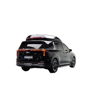 Kia Carnival 2024 de 9 Plazas, Gasolina, Hi-Lux Van, 37,405 km, Caja de Cambios Automática, Asientos de Cuero, Cámara Trasera, para Conductores con Volante a la Izquierda - Product Image 1