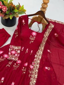 Ensemble Anarkali élégant, parmi les plus vendus, pour mariage et soirées, disponible à prix abordables - Product Image 6