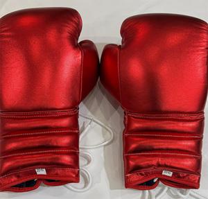Guantes de Boxeo de Piel Sintética PU Roja Metálica Brillante al por Mayor, con Cordones, 16oz, Guantes Profesionales para Entrenamiento y Sparring, Logotipo Personalizado OEM - Product Image 3