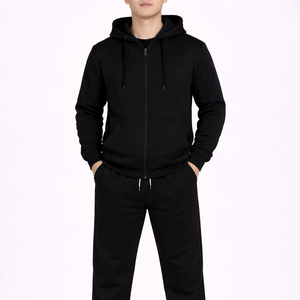 Conjunto Deportivo Premium para Hombre con Capucha en Negro Sólido, Tejido de Mezcla de Algodón y Felpa Ultra Suave y Transpirable para Comodidad Durante Todo el Día, Sudadera con Capucha - Product Image 1