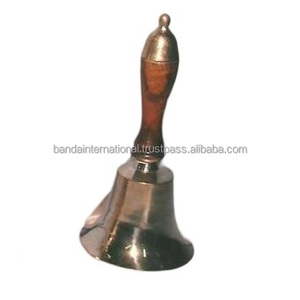 Campana decorativa de mesa de latón y madera con acabado dorado para decoración del hogar para decoración de oficina y para rezar - Product Image 1