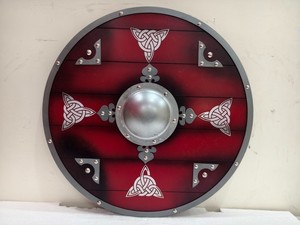 Escudo Vikingo Medieval Personalizado de Madera, Diseño Auténtico, Hecho a Mano, Acero Premium con Recubrimiento en Polvo Negro, 24 Pulgadas, para Recreaciones Históricas - Product Image 1