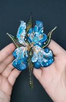Broche décorative brodée à la main avec perles pour accessoires vestimentaires