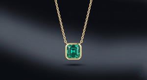 18K Gold <b>Emerald</b> Green Lab Grown Diamond <b>Pendant</b> Necklace Tiny Square Women Jewelry - Product Image 3