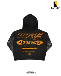 Sudadera con Capucha Personalizada Negra y Naranja Estilo Urbano |   Sudadera con Capucha Corta y Holgada |   Fabricante de Sudaderas con Diseño Gráfico Estilo OEM - Product Image 3
