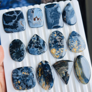 Pietersite de haute qualité, cabochon lisse et poli, pierre précieuse en vrac de forme mixte pour la fabrication de bijoux - Product Image 2