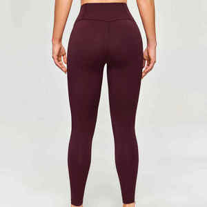 Leggings de yoga taille haute pour femmes avec poches, effet ventre plat, en Spandex/Polyester, très élastiques et respirants - Product Image 2
