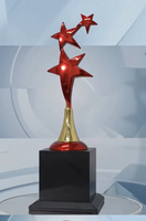 Trophée en métal Étoile Rouge avec base dorée et support noir Modèle 804 Gravure par moulage Impression UV pour récompenses sportives et de jeux