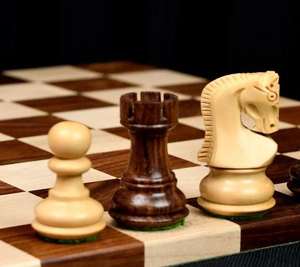 Jeu d'échecs traditionnel russe en bois de Zagreb, sheesham et buis, hauteur du roi 3,1 cm, ensemble de jeu de haute qualité au meilleur prix - Product Image 5