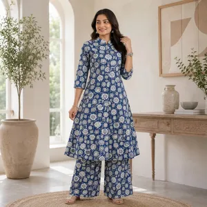 Ensemble Kurta Plazo pour femmes, bleu, en coton, imprimé floral, coupe trapèze, manches trois quarts, col rond, tenue traditionnelle ethnique décontractée, deux pièces - Product Image 2