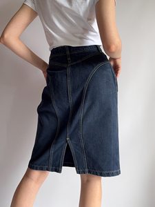 GRACE COLLECTION Jupe crayon décontractée en jean pour femme, longueur genou, fente asymétrique, en coton et élasthanne délavé, écologique, taille ajustée - Product Image 4