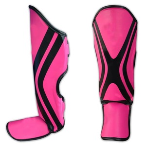 Protège-tibias rose avec motif en X noir, fermeture auto-agrippante, équipement de protection léger pour les sports des adultes toutes saisons - Product Image 2