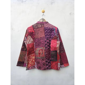 Veste matelassée réversible en lin et soie, style bohème vintage, faite à la main, patchwork, écologique, respirante, motifs uniques, rayures - Product Image 6