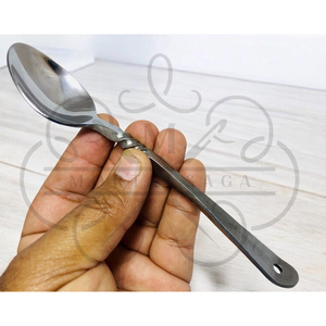 Juego de Cubiertos de Acero Forjado a Mano de Estilo Vikingo, Colección Exclusiva de Comedor Artesanal con Cuchara, Tenedor y Cuchillo para Uso en Exteriores - Product Image 3