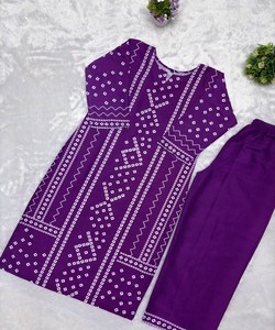 <b>Women</b> Purple Cotton <b>Kurta</b> Pant Set Digital Print Traditional Casual Wear India Pakistan Style Regular Fit 86204 ANANT-1013 - Product Image 2